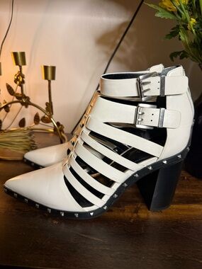Charles By Charles David White Strappy Studded Block Heel Ankle Boots